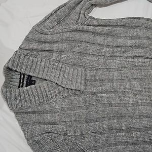 Chunky vneck sweater